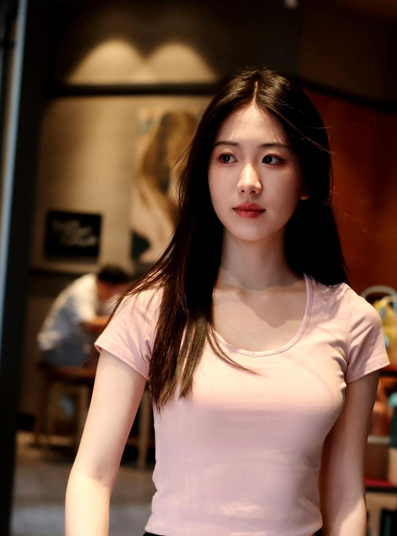 #你认为最有气质的美女是谁#