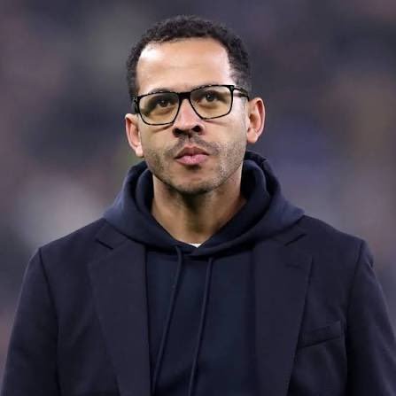 【输球连穿衣风格都要被批评】切尔西博主RoryJennings：切尔西有史以来