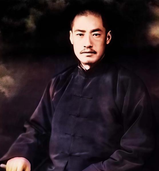 汶川地震那年，一笔来自沙特的5000美元捐款悄悄汇了进来，署名只有五个字——青海