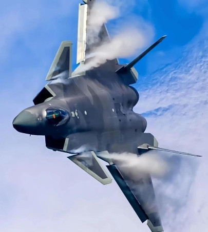 J-20飞越巴士海峡和对马海峡，引起了很大震动：周边布置了大量的雷达，却并未被日