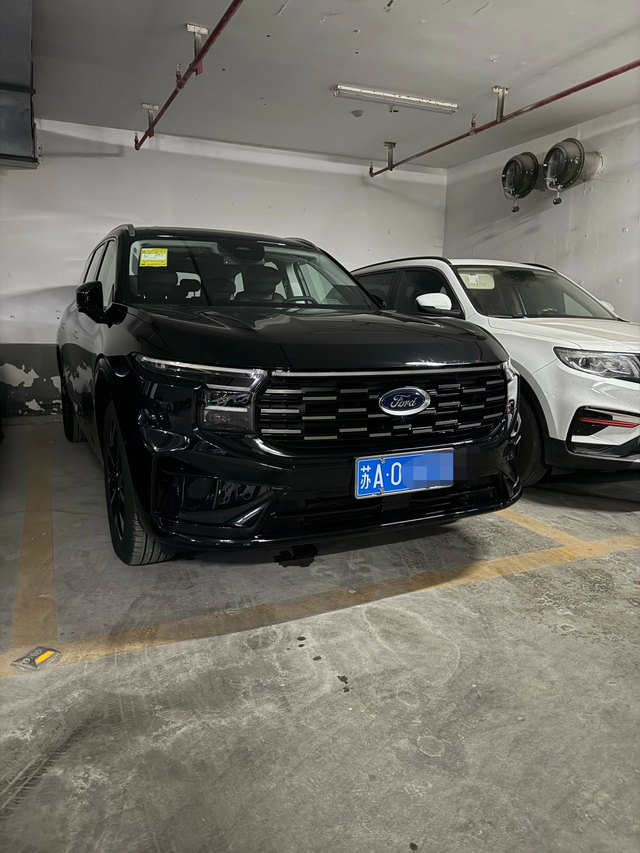 2025锐界L混动四驱七座至尊提车两个多星期，平时就周末开开，在里程数还没有超