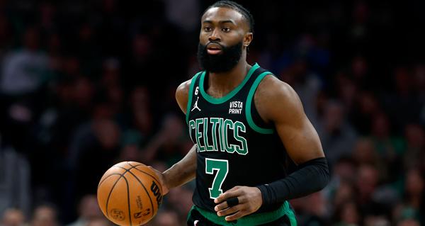 在2026年NBA选秀大会首轮结束后，波士顿凯尔特人篮球运营总裁布拉德·史蒂文斯