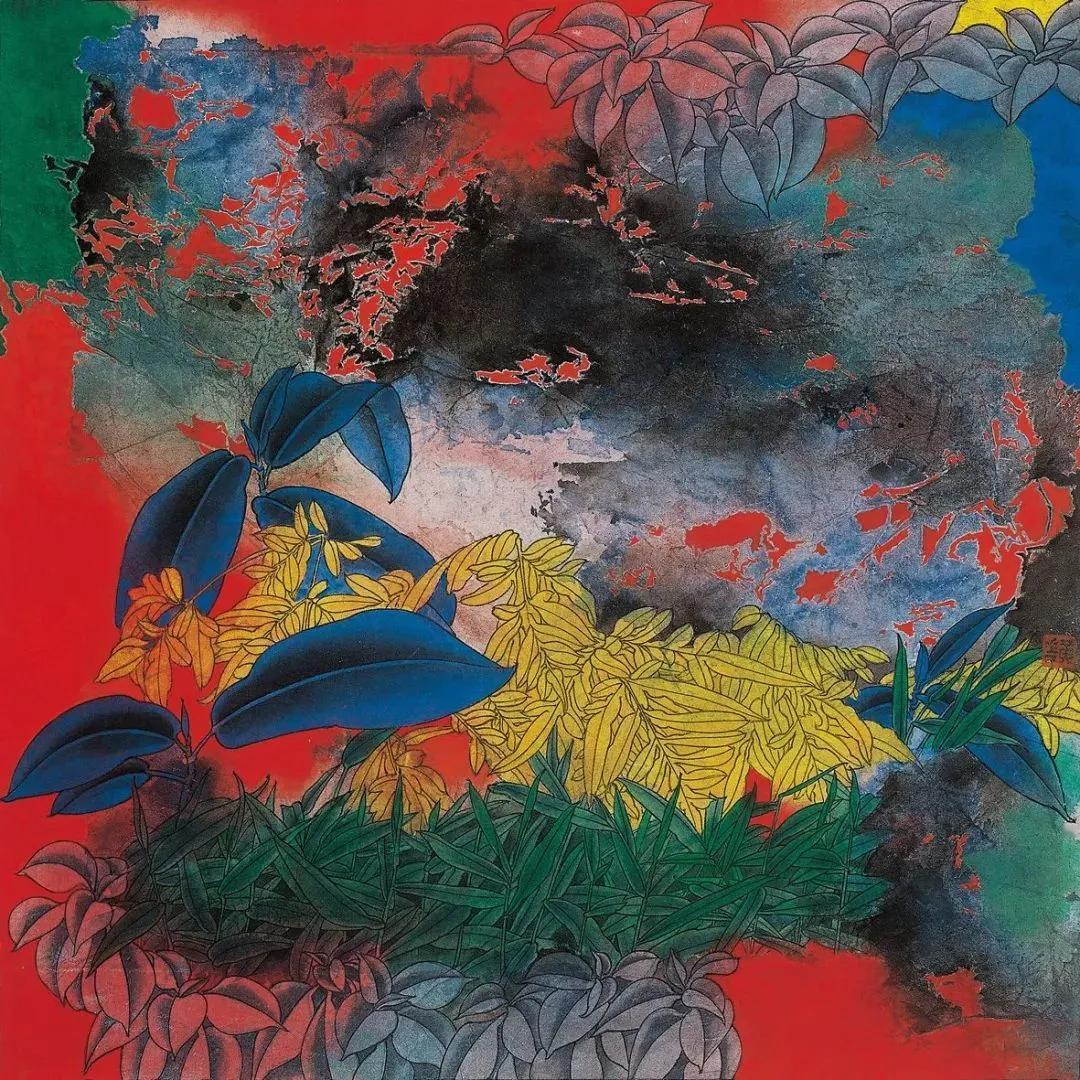 色彩饱和，构图丰满，充满张力的花卉