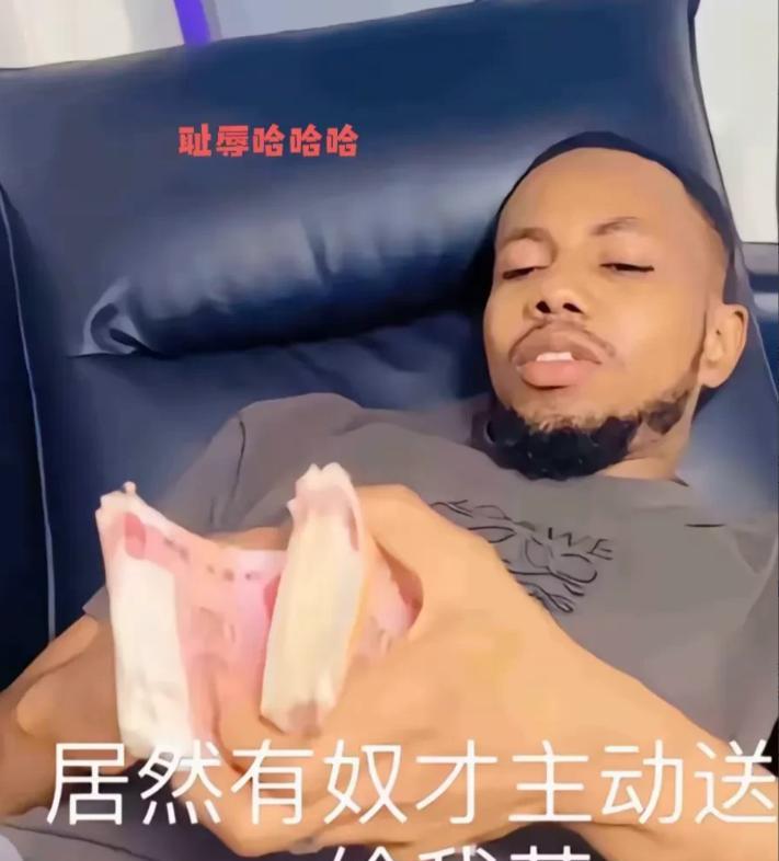 一所大学31亿竟然都是给留学生准备的，为了什么所谓的排名，真的是脸都不要了。网