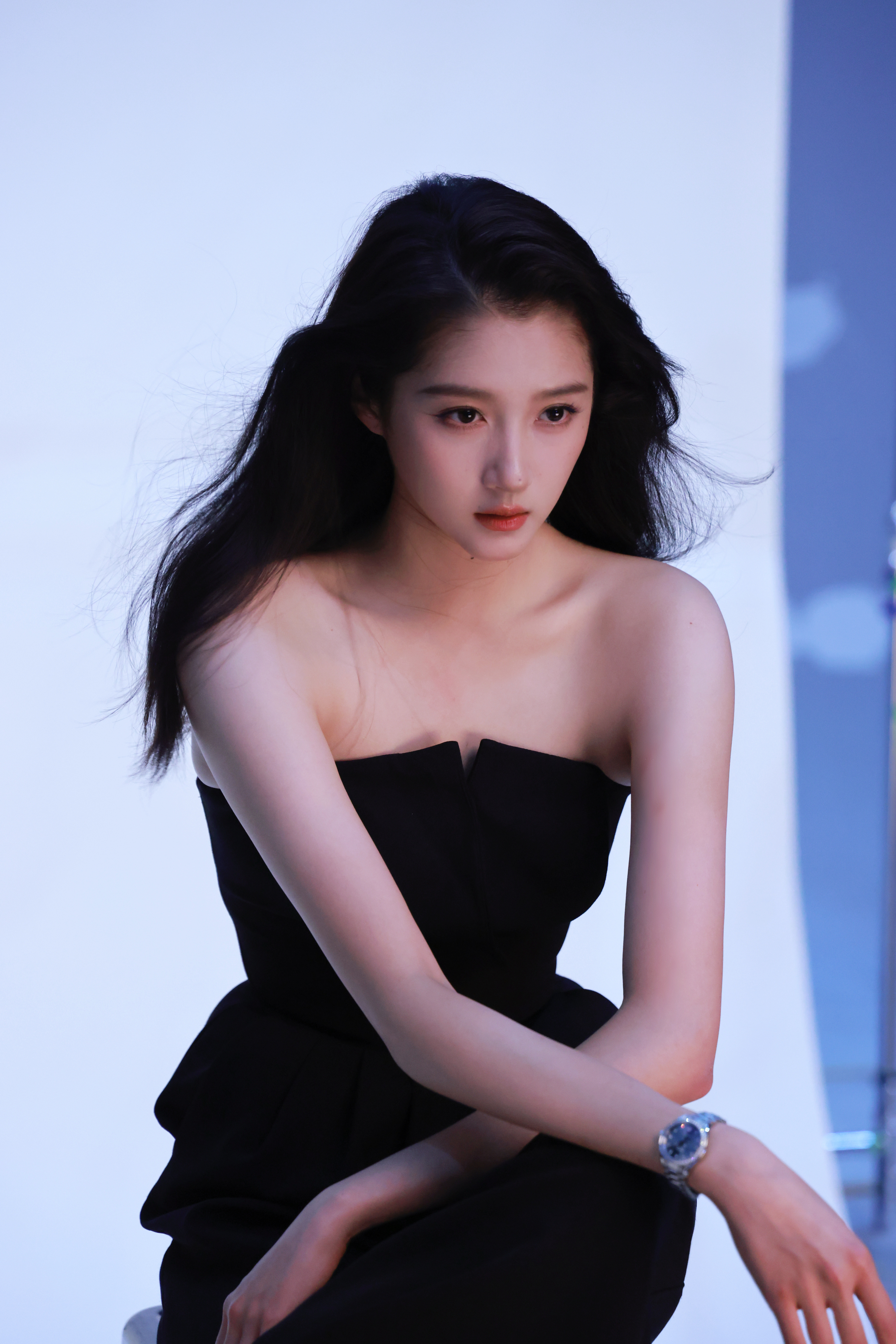 关晓彤穿比基尼好辣关晓彤在复制粘贴的时代，你是手写的诗[玫瑰]​​​