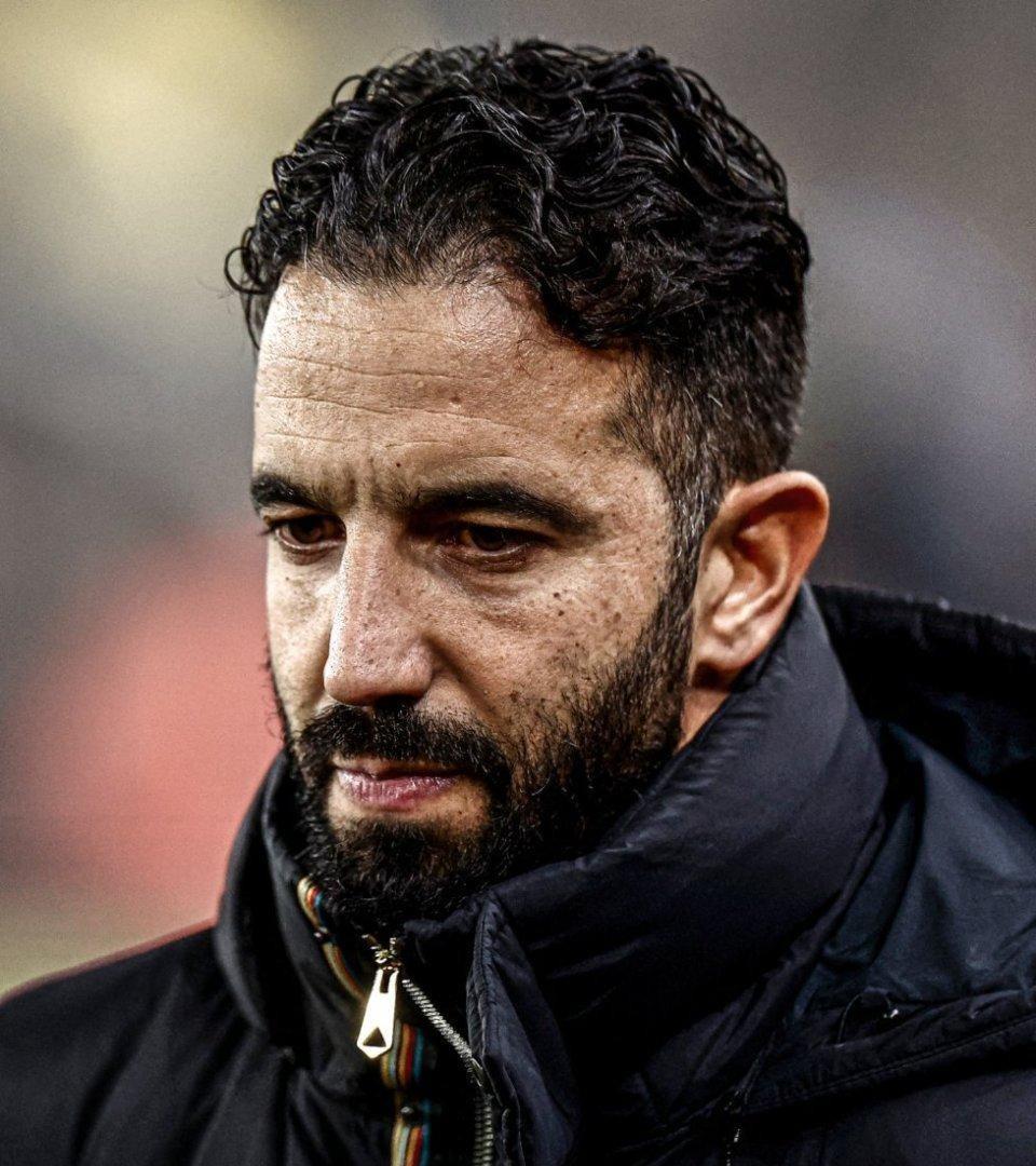 阿莫林马雷斯卡附身破罐子破摔，他为什么突然不想干了在1：1逼平利兹联队，排名落