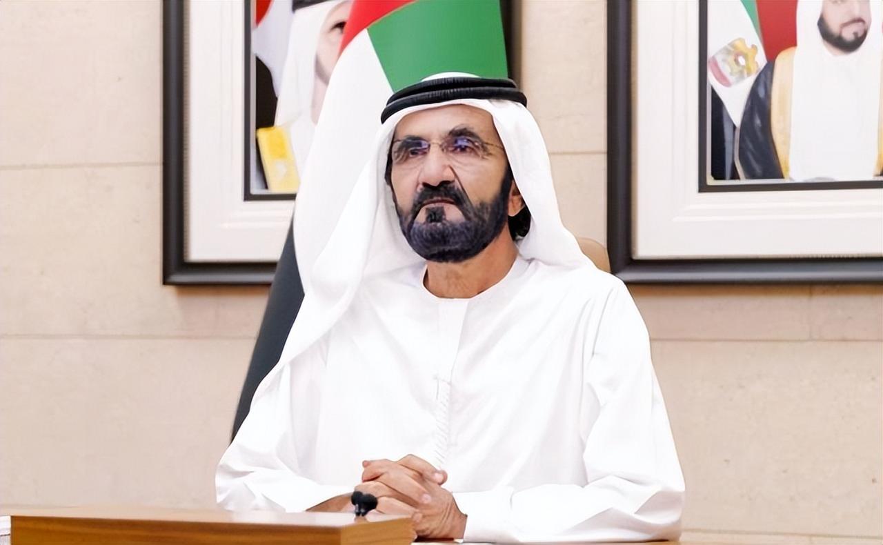 阿联酋主动空袭伊朗炼油厂！很多人以为阿联酋是替美国冲锋，错了！阿联酋是想把美国重