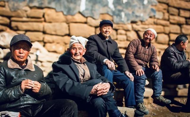 中国将迎来前所未有的死亡高峰，专家给出答案，是这些因素导致的近年来大家是不是