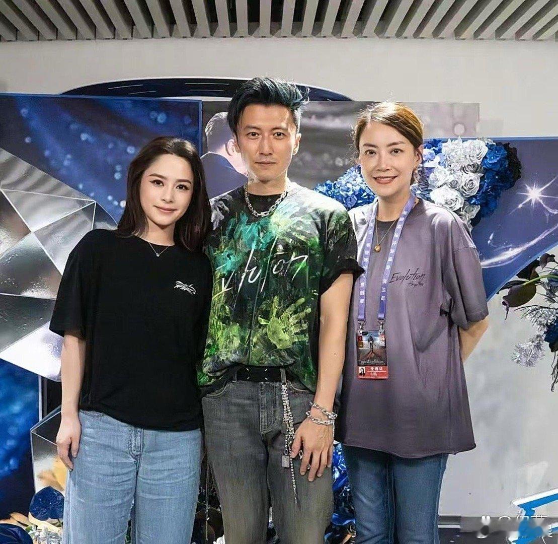 谢霆锋这状态，难道是紧张了？​​​