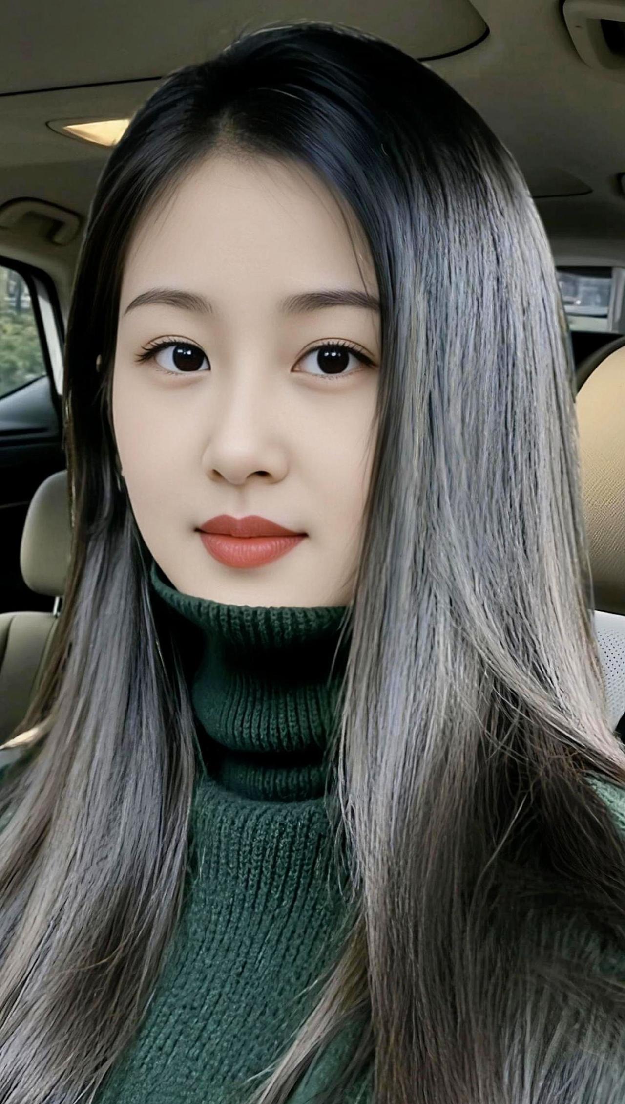 日常分享甜美女孩气质美女AI车内自拍随变ai随便玩