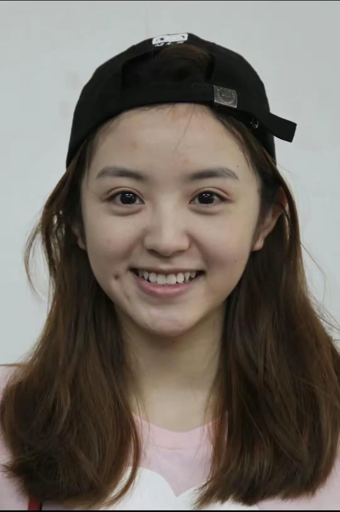 田曦薇纯素颜无美颜无滤镜生图长这样，大家感觉咋样？