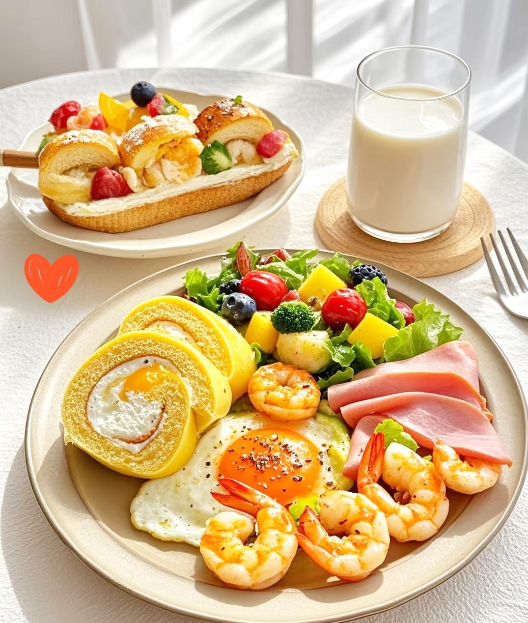 我小心翼翼的问二哥，把父母接到你家养老行吗？他说“房子钱给了谁就找谁养老”，听