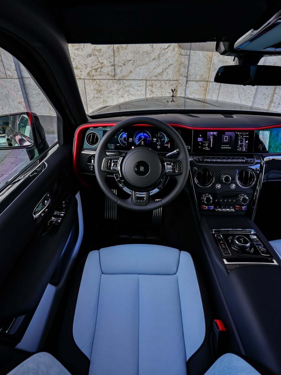 劳斯莱斯CullinanBlackBadge