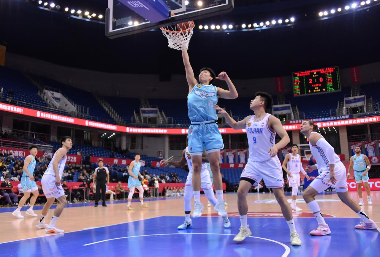 福建队为何会以81:85的战绩不敌宁波队？并成就对手的两连胜？毕竟就在此前的比赛