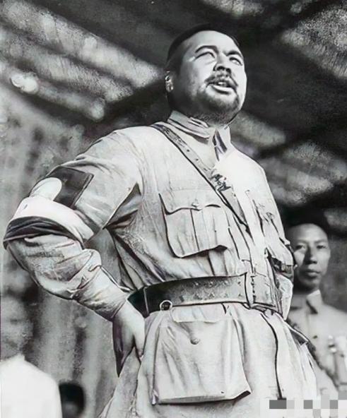 冯玉祥当兵四入营当兵冯玉祥的父亲毓亭公从天津调回保定后，部队驻