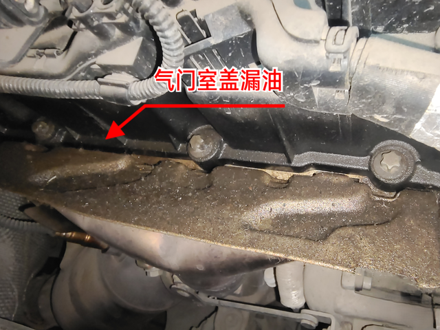 质量真不咋滴刚过十万公里，4儿子检查一堆小问题，其他都可忽视，这个气门室盖漏油