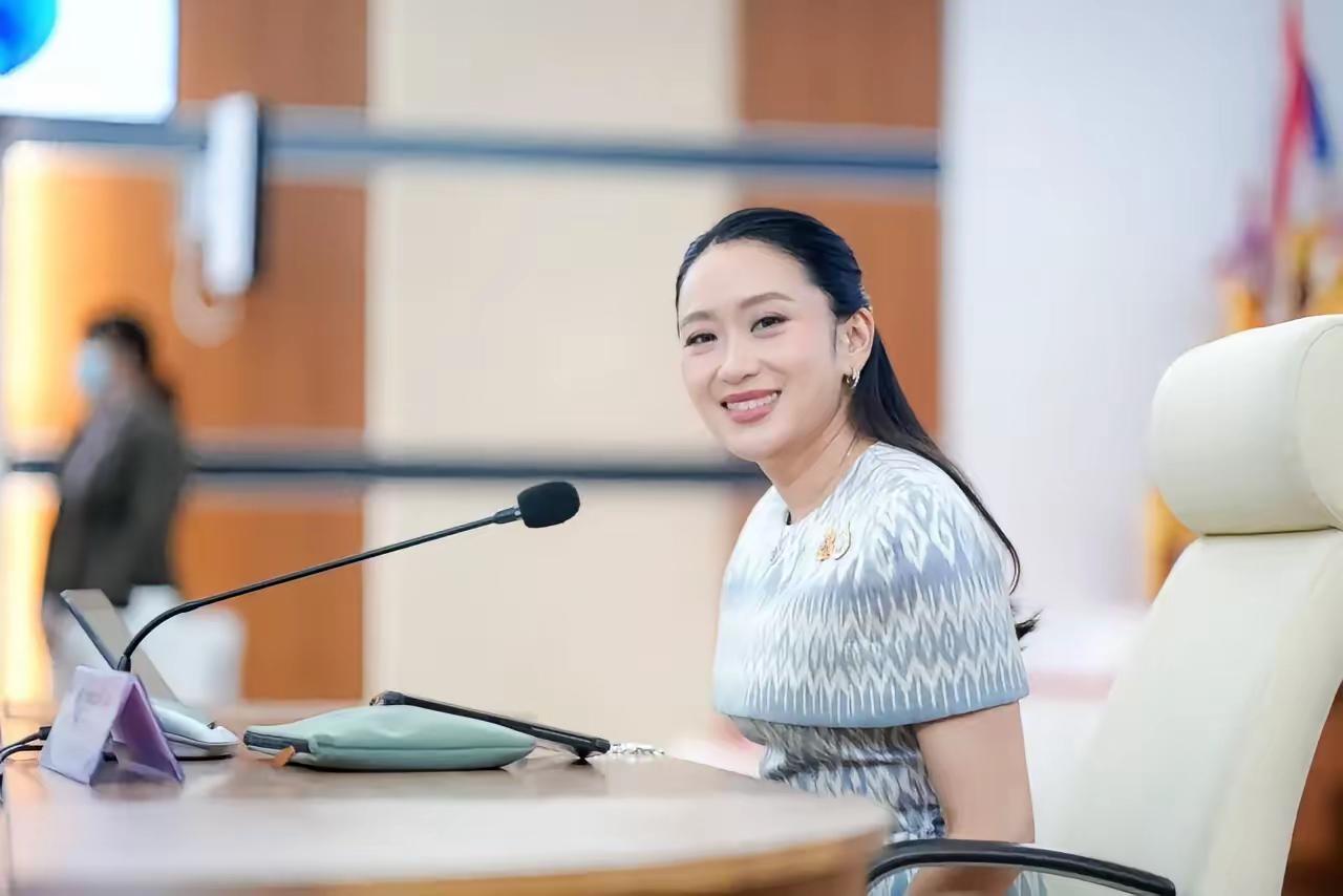 佩通坦突然改变明天听取法院裁决的行程安排！8月29日泰国宪法法院公布裁决时间