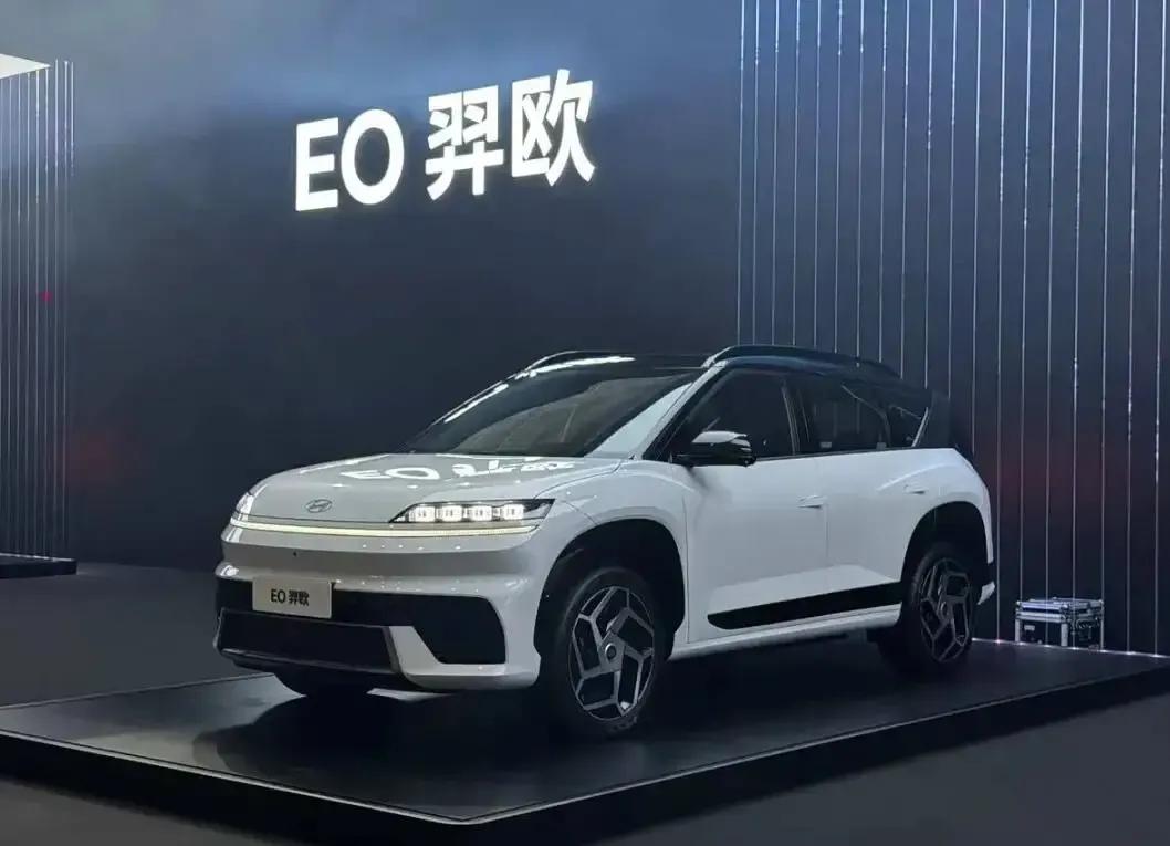 不管你信不信,这就是现实小米:市值8861.77亿元比亚迪:市值