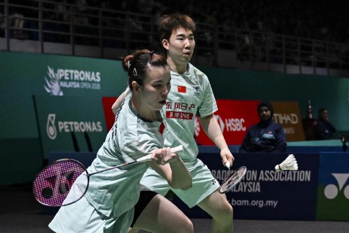 2026瑞士赛8强赛国羽6胜2负，郭新娃/陈芳卉又输了2026年瑞士羽毛球