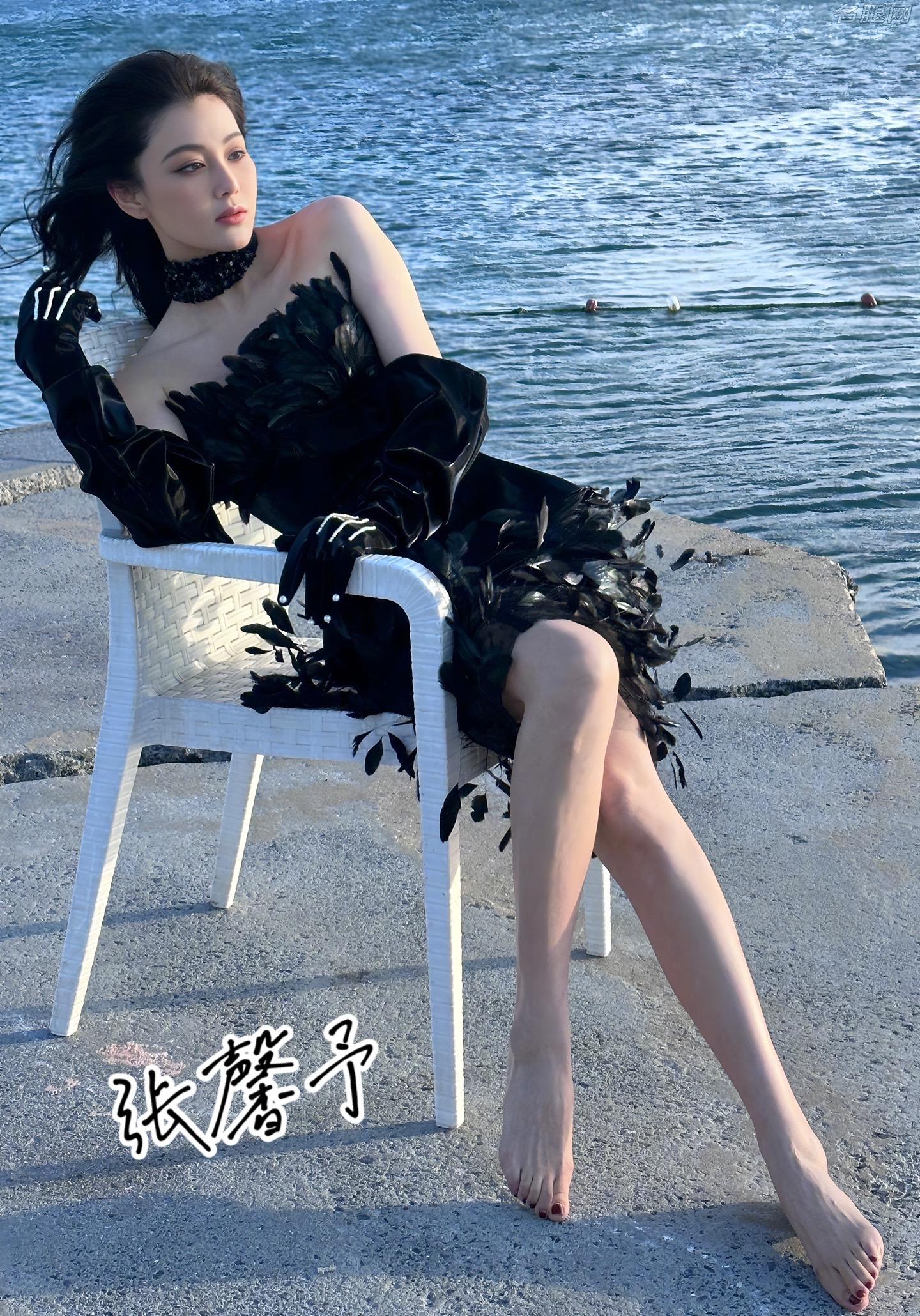 张馨予