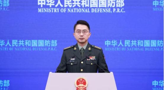 军事行动升级，全球同时接通知，解放军用中英双语，跟日本算总账。 国防部一则中