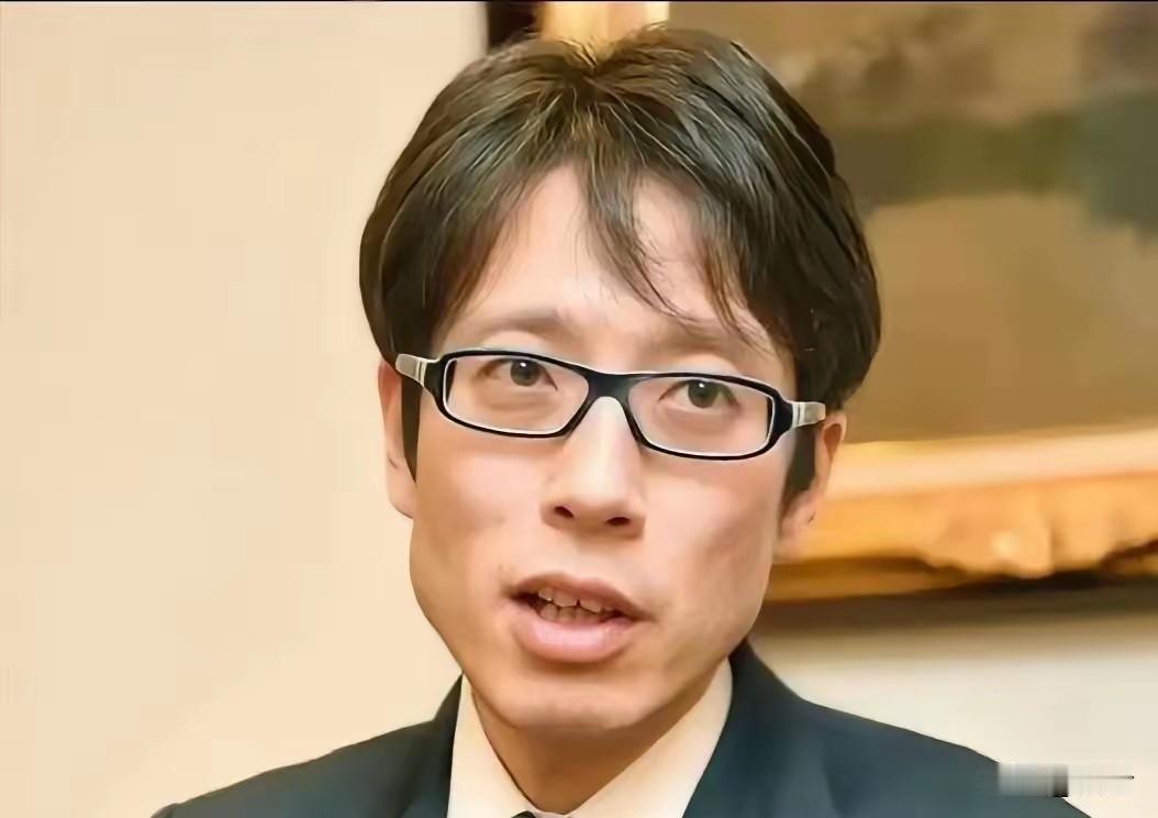 12月13日晚，日本明治天皇的玄孙竹田恒泰发文叫嚣道：“世界上最野蛮，最好战的国