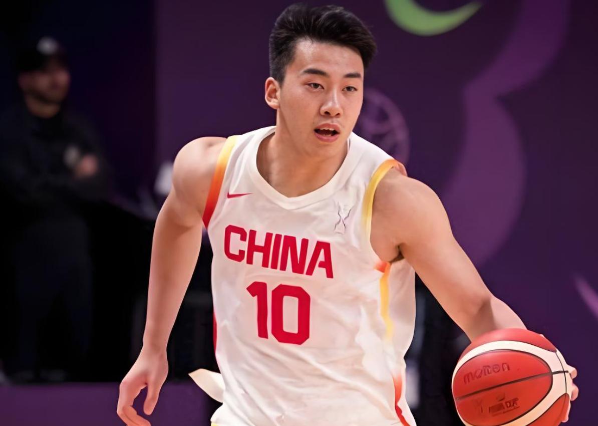 3投0中，男篮超级新星状态直线下滑，怎么啦？为了准备2027年男篮世界杯预选赛