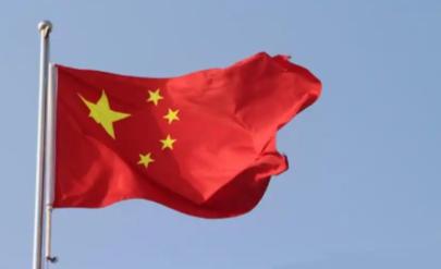 有个问题一直没人敢正面回答：为什么七十年前我们一穷二白都没人敢围堵，今天GDP世