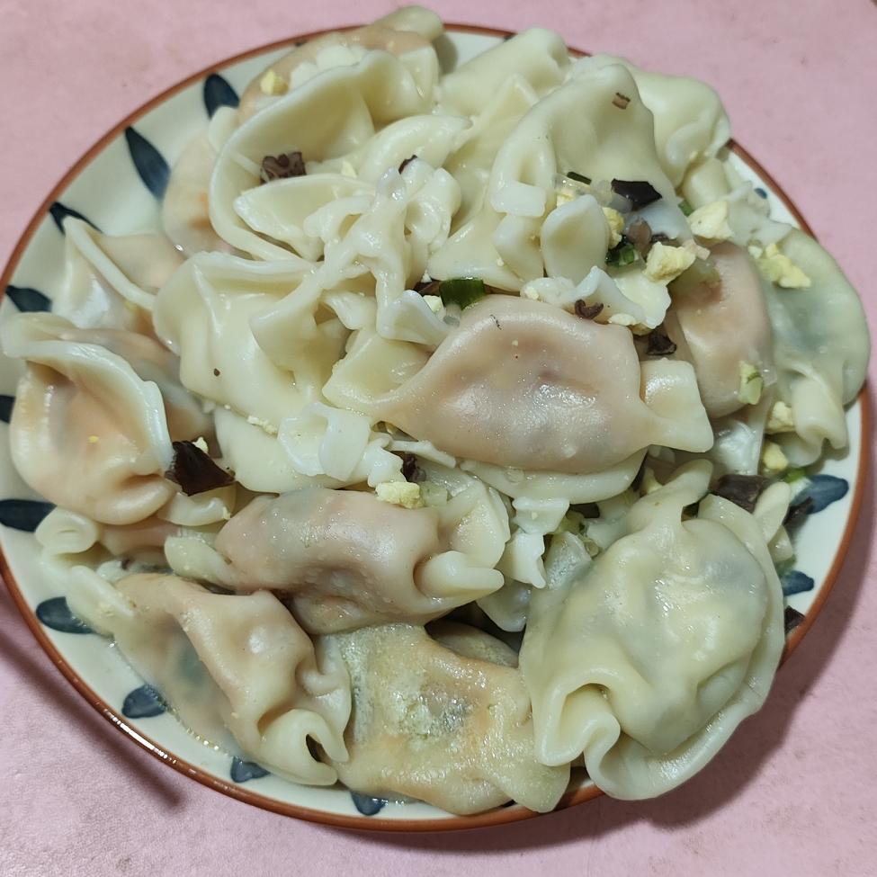 过年，你家吵架了吗？大年初一，煮了一锅烂饺子，我跟老公生气了……大年初一，终