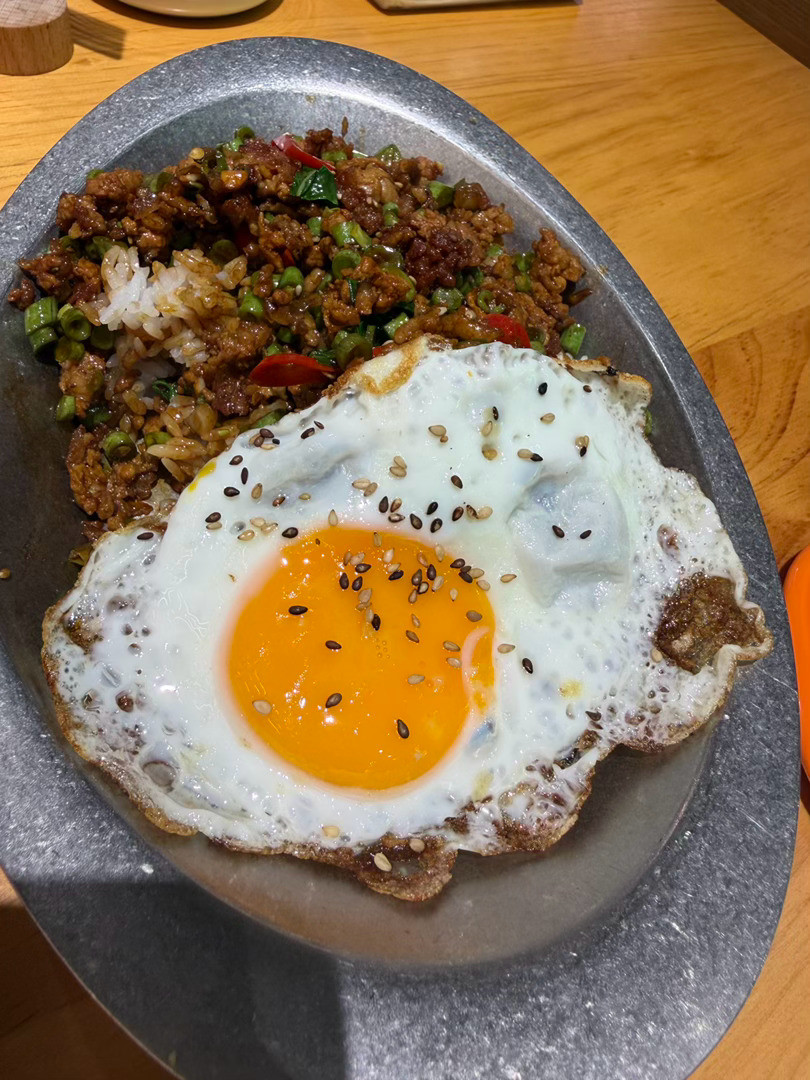 小美食一吃，这个月白减[doge]​​​