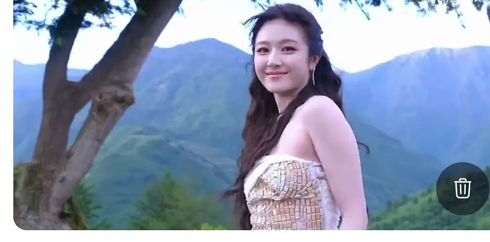 李兰迪怎么变成方圆脸了？还是该减肥了？