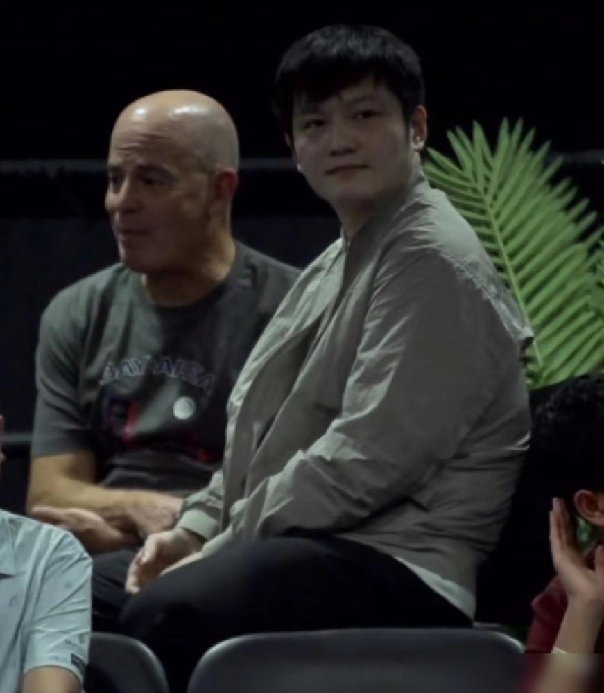 有一种预感，樊振东未来肯定会创办自己的公司，拥有自己的品牌，你看东哥现在