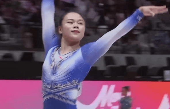 体操世锦赛女子全能: 张清颖收获铜牌, 梅尔尼科娃获得金牌