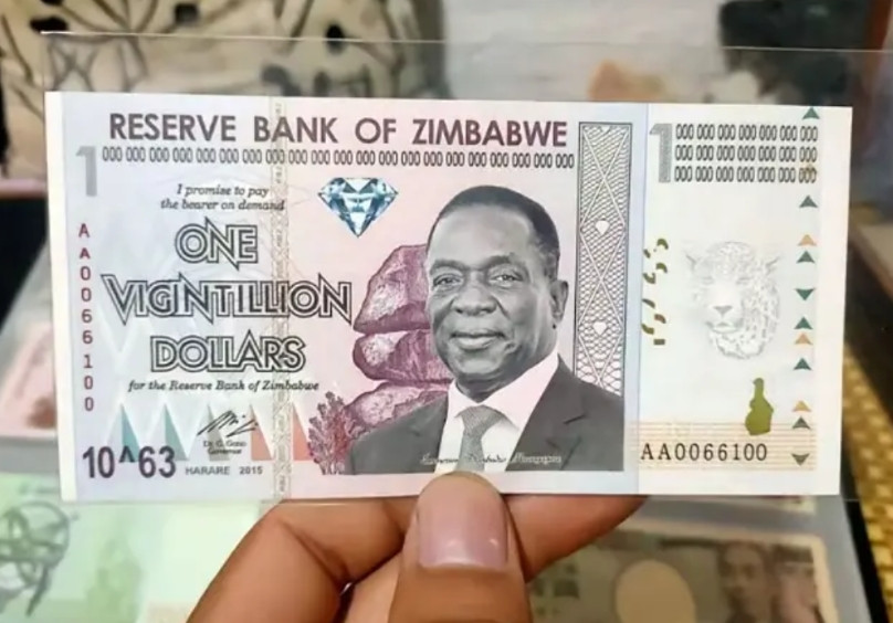 津巴布韦是一个穷得只剩下钱的国家,没有之一,这里的老百姓出门买菜,估计得用卡车来