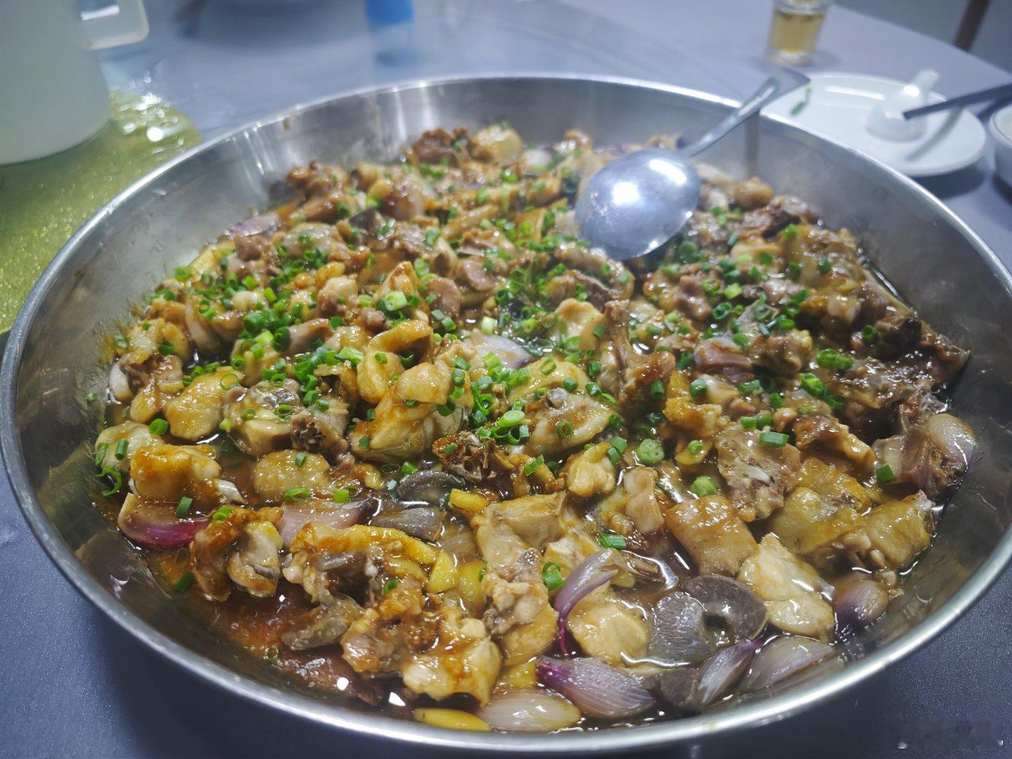 随便吃点，晚上摘荔枝​​​