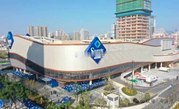 温州山姆赚疯了！每月进账两亿近日，一组数据揭晓了这份热度的分量：开业仅10个月，