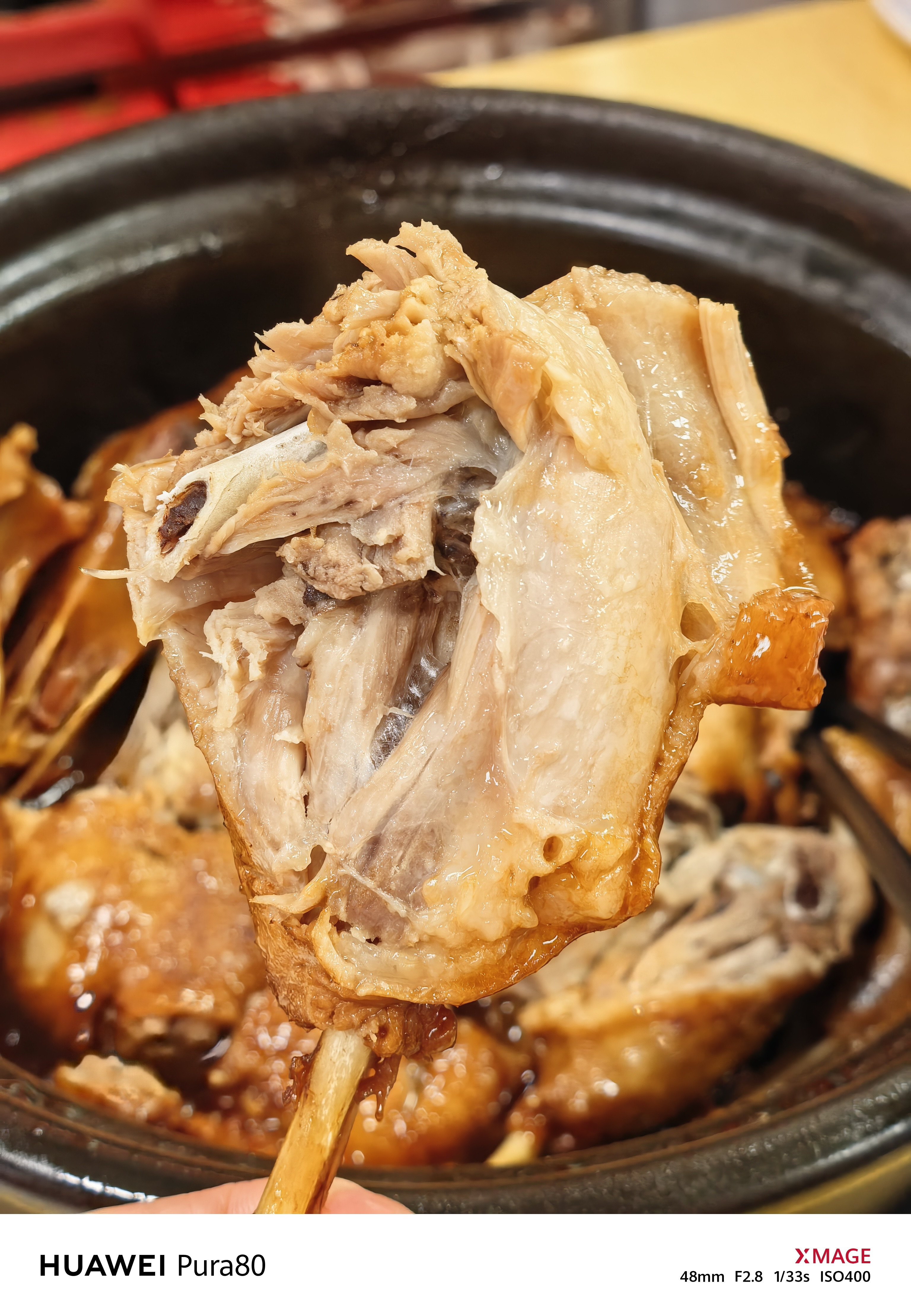 品尝泉州特色美食：阿山姜母鸭、蛤蜊豆腐汤、面线糊、四果汤和土笋冻[墨镜][墨镜]除了