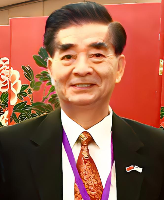 细思极恐！潜伏我国多年的美国间谍头子，在外一直是人人夸赞的大善人，常年捐款做公益