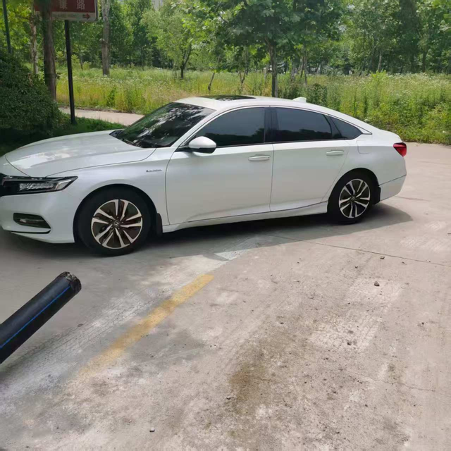 7年10万公里的雅阁依旧年轻1️⃣我的车型是18款混动雅阁锐领版。当时在201