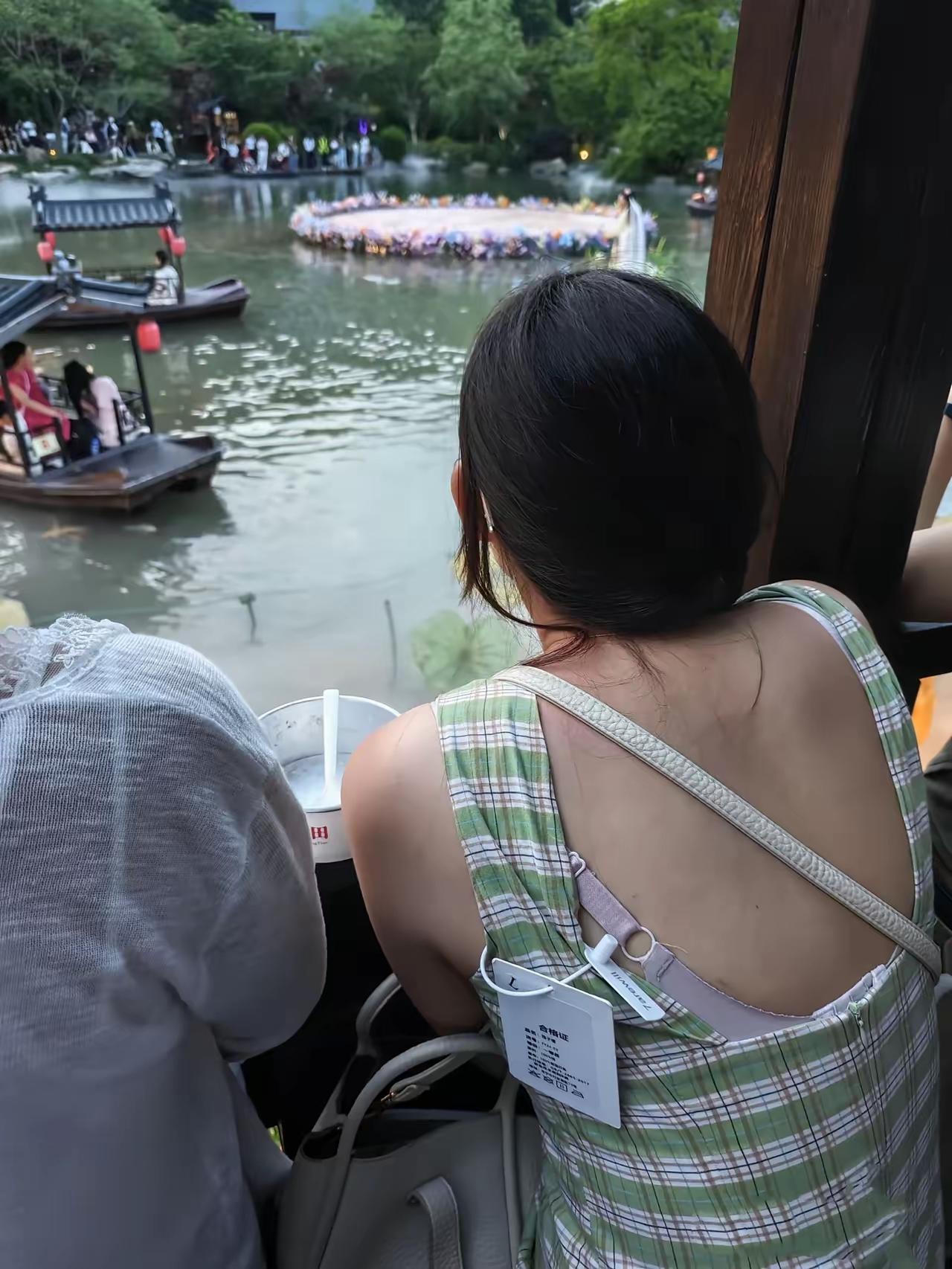 逼上梁山！现在买羽绒服得先确认收货卖家才告诉你密码锁的密码这哪是做生意