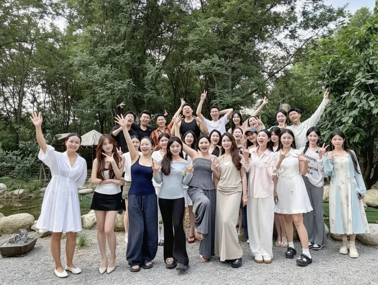 什么样的女人让人过目难忘?挑一个做你女朋友你会选择哪一个呢？