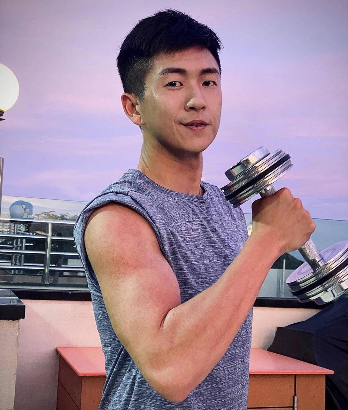 <em>马贯东</em>的成长经历