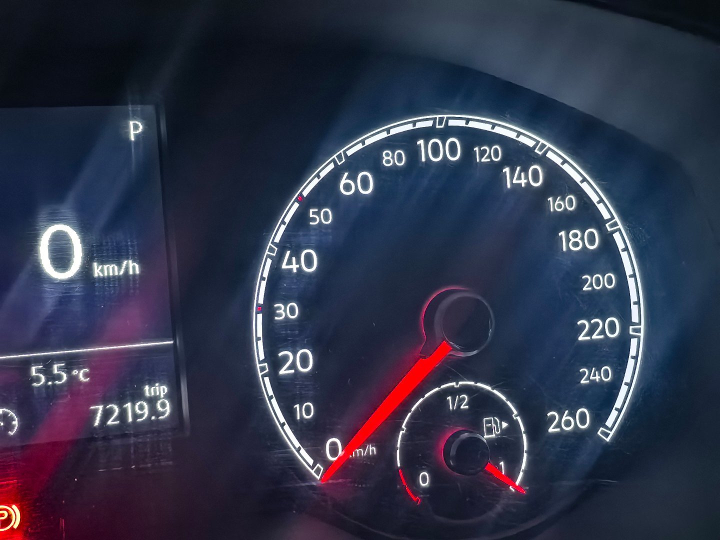 是不是都排队呢？热点观点