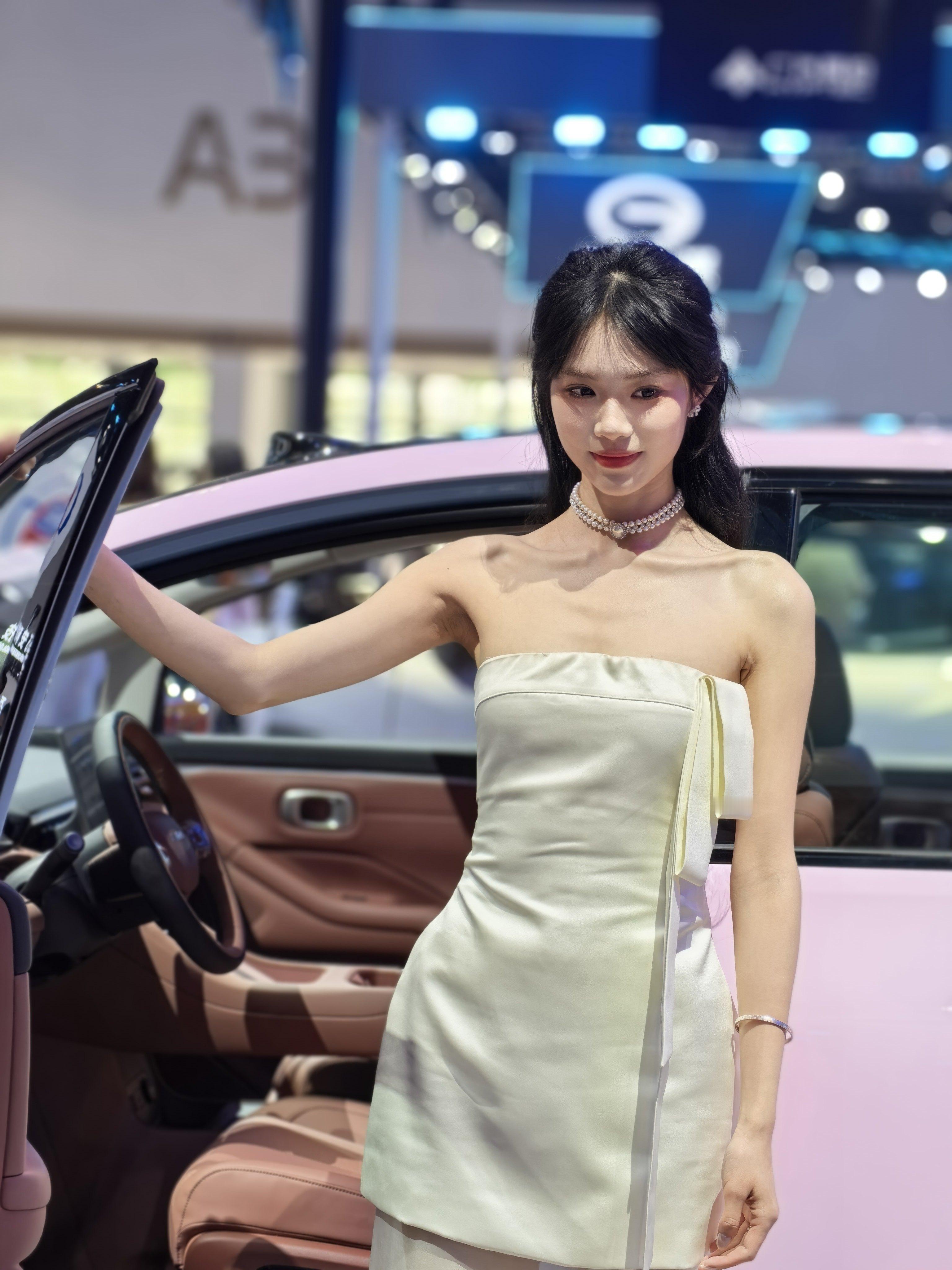 2026北京车展直接被埃安N60卷疯了！11.58万起的预售价，却把27项高价