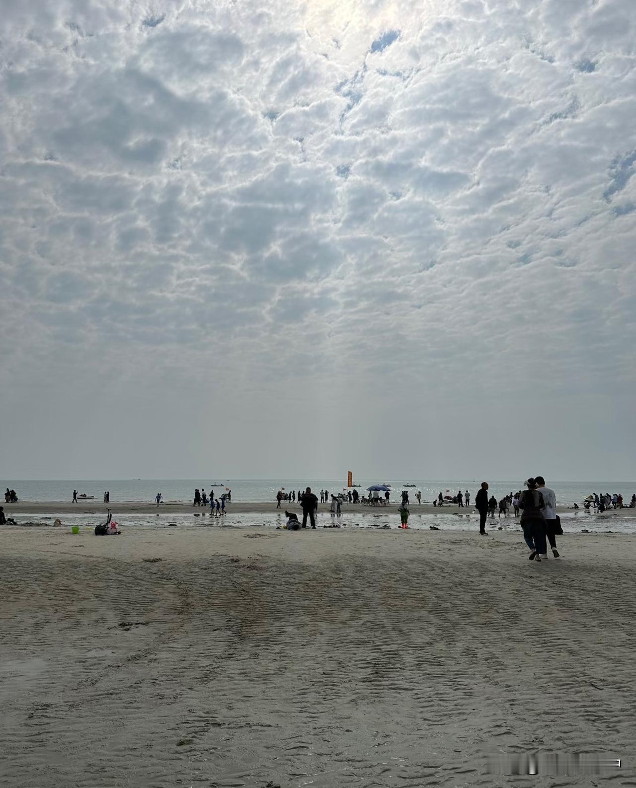 涠洲岛真的没那么糟！我真的忍不住要替它辩解几句——亲测后真心觉得，它比南澳岛