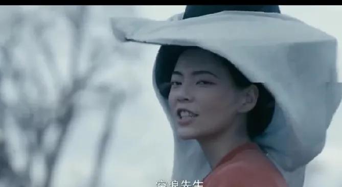 4.《长安的荔枝》。左相真是沉得住气，眼看着何刺史称霸岭南十余载，愣是拿他没辙。