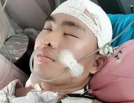法律上有个词叫“情节显著轻微”，今天我算是见识了。山东一16岁少年无证驾车，把2