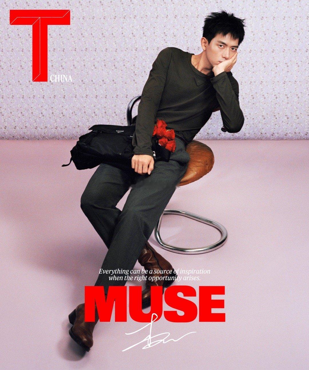 李现T锦绣12月刊封面🦋身着PRADA登封👍让李现放松。偶尔他也表达，但