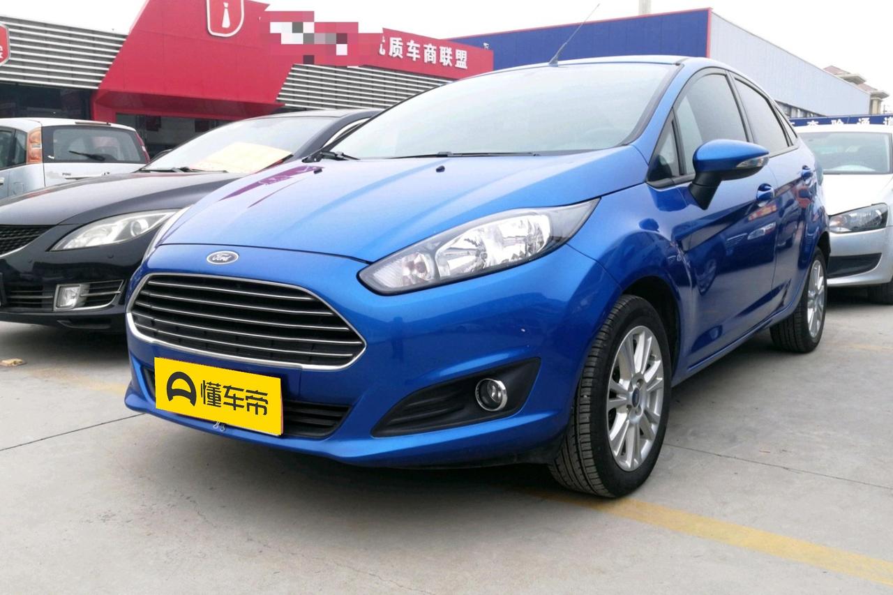 一万块钱买车，好用省心还得省油。比如07-09年的丰田花冠，威驰，卡罗拉，雅力