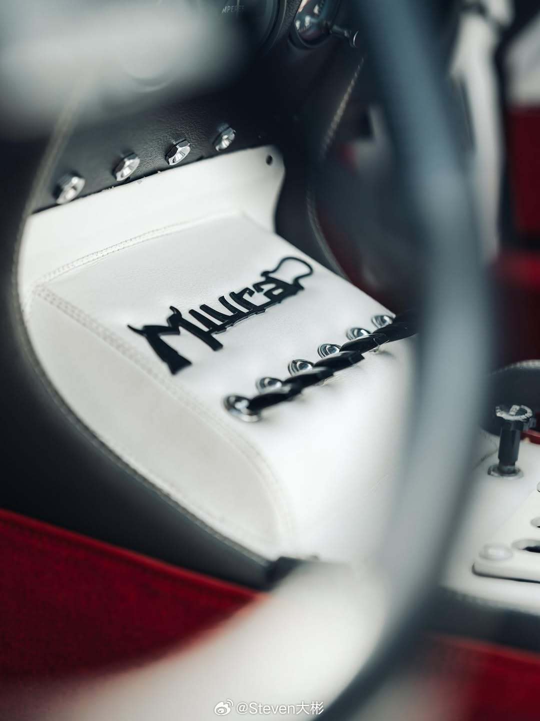 ClassicCarsLamborghiniMiuraRoadster